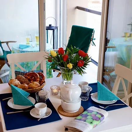 Donaupromenade דירה *