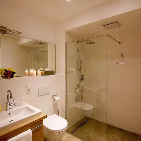 Donaupromenade רגנסבורג