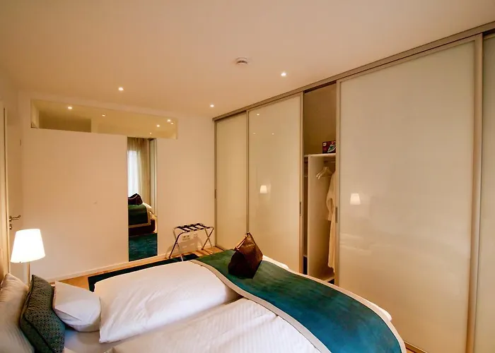 Donaupromenade Apartament *